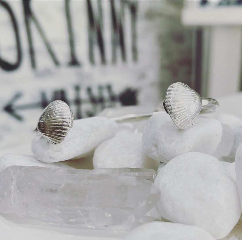 Charm Cuff Bangle - Shell