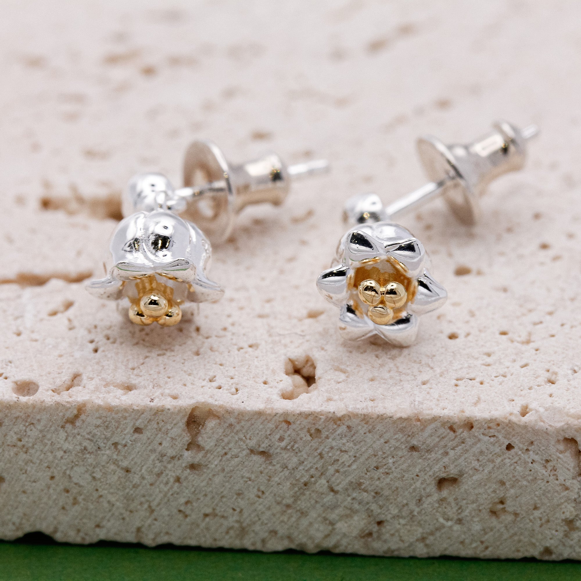 Pendientes Colgantes Lirio del Valle Plata y Vermeil de Oro