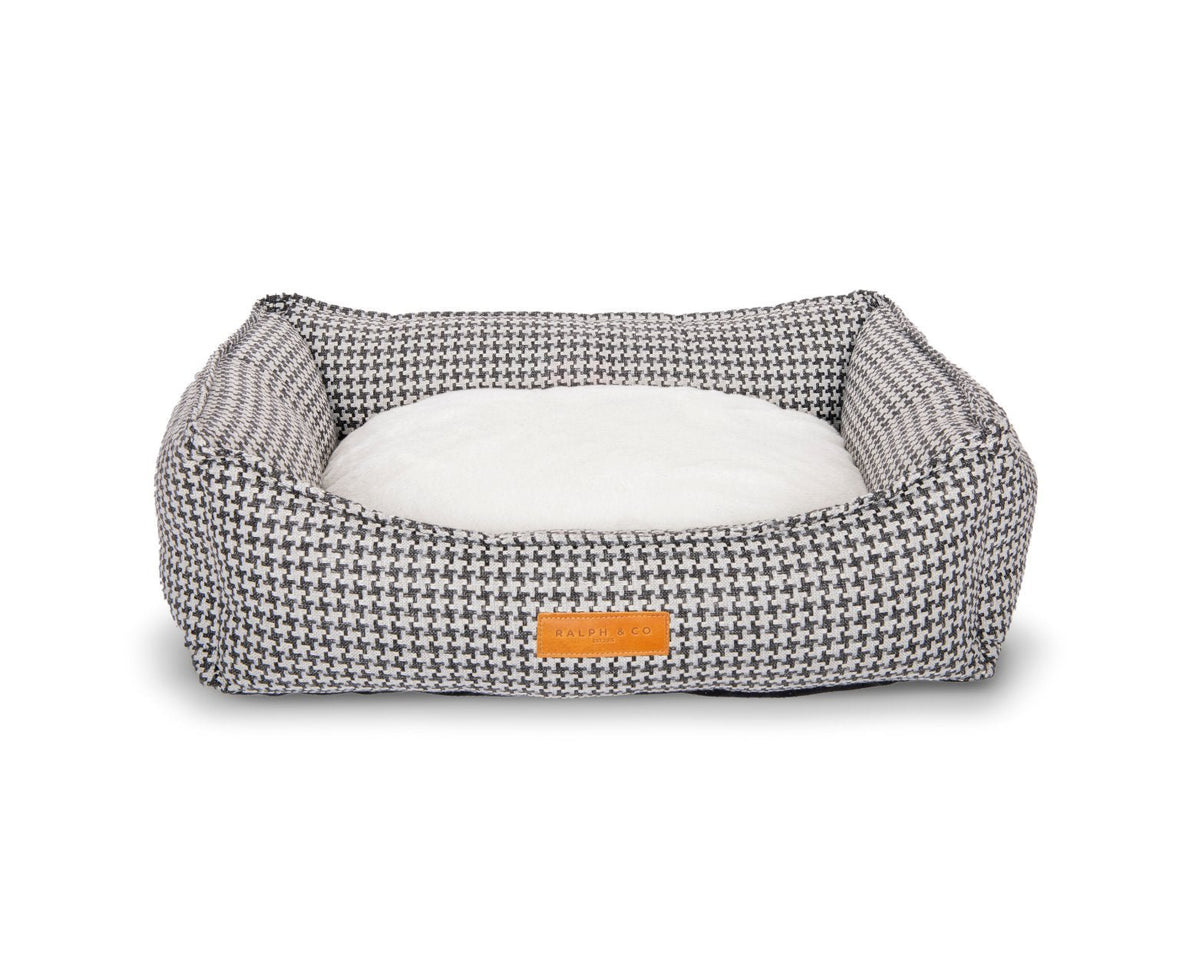 THE KENSINGTON | LUXURIÖSES HUNDEBETT MIT HAHNENTRITT UND KOPFTEIL