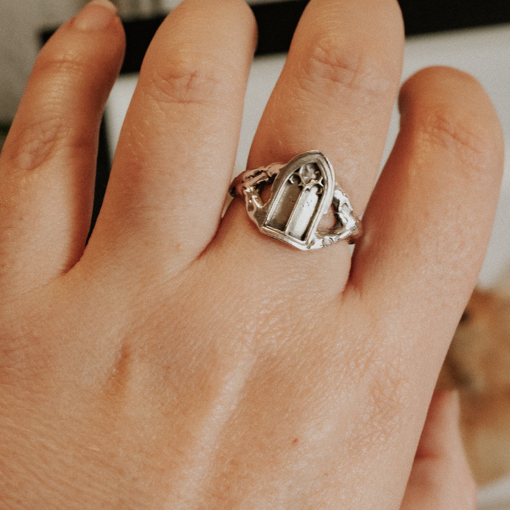 Church Window Ring - Size Q