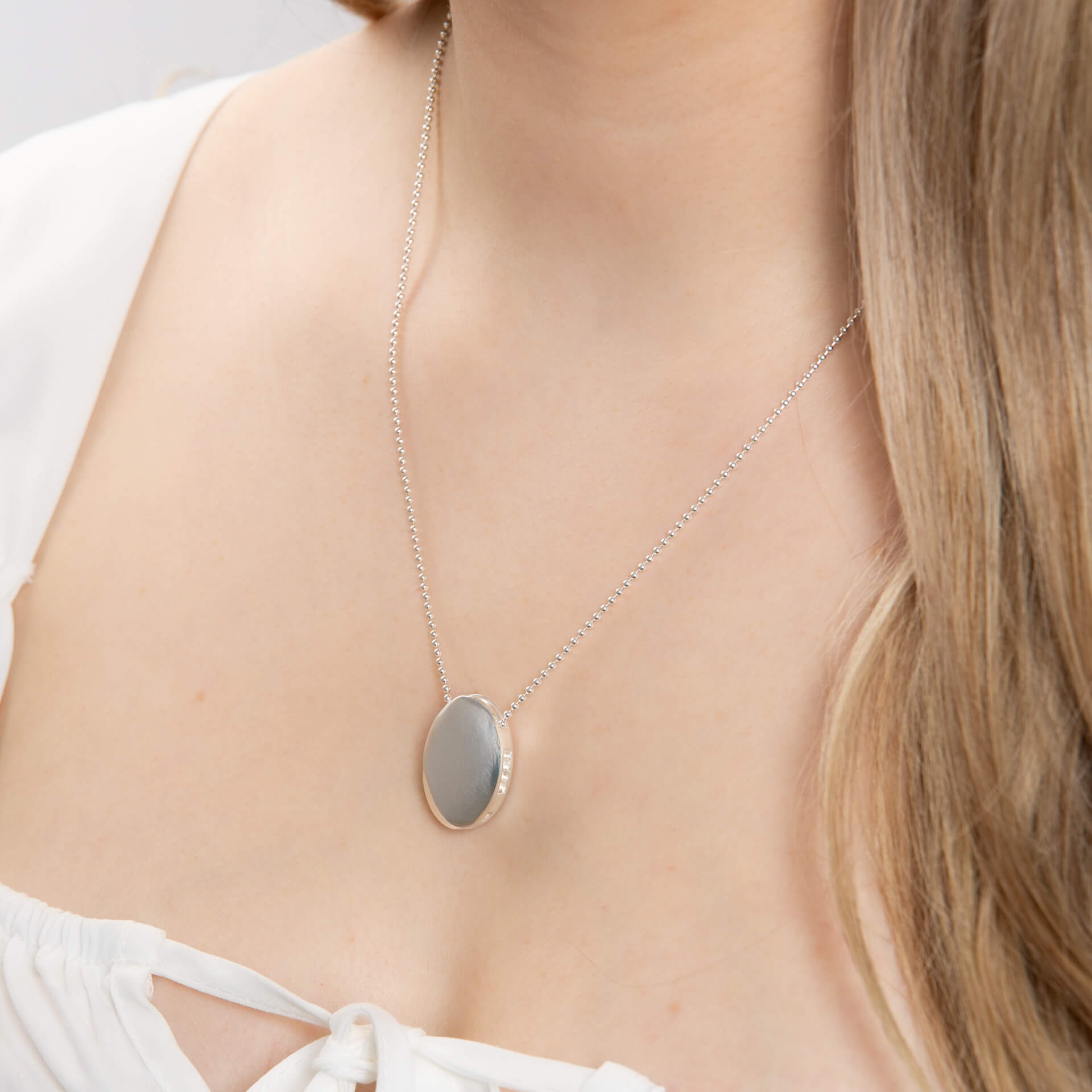 Beginnings Statement Kette Oval Hochglanzpoliert
