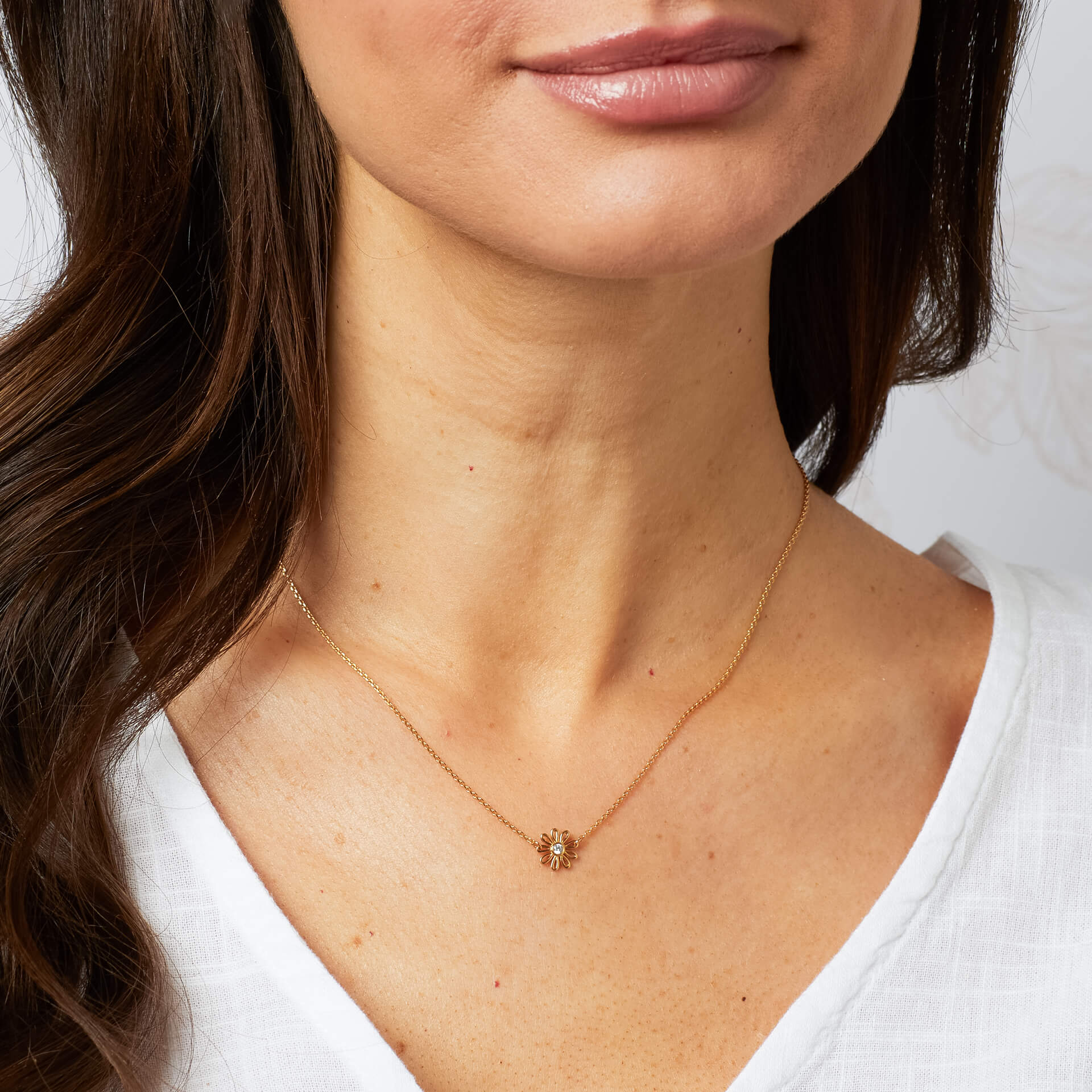 Laura Ashley Silver Thorncliff Daisy Necklace