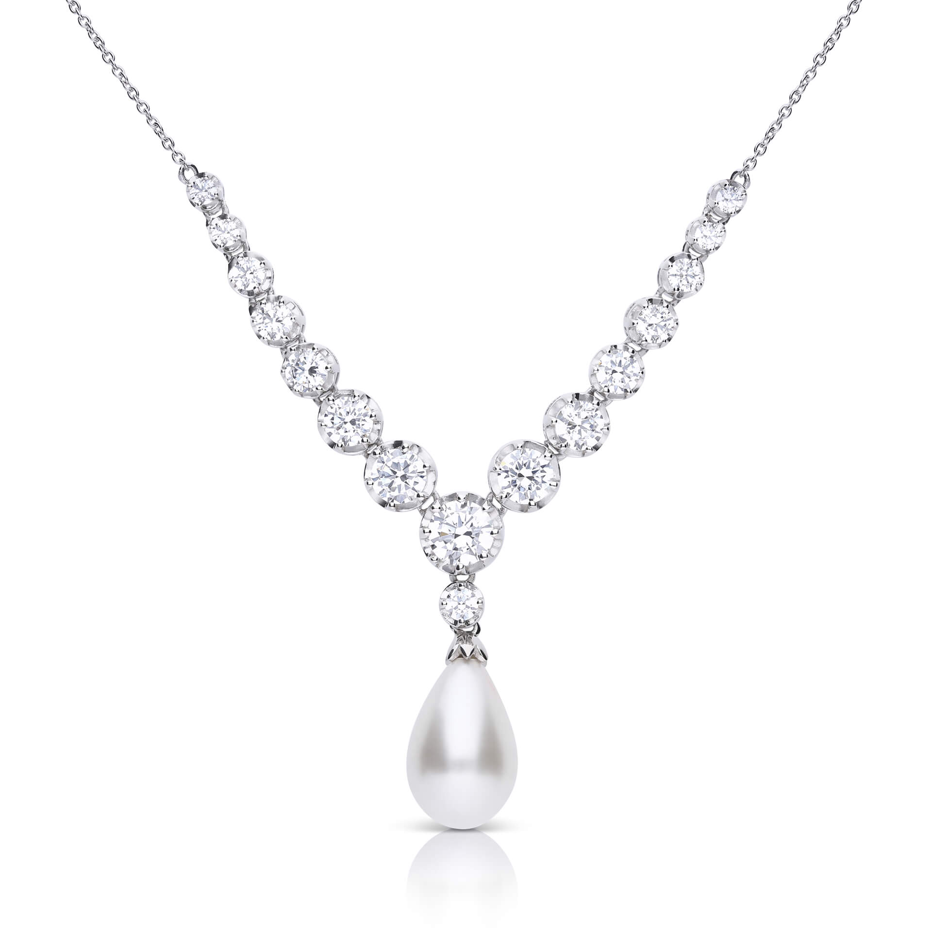 Diamonfire Statement-Halskette mit Zirkonia-Verzierung und Tropfenperle aus Muschelkern