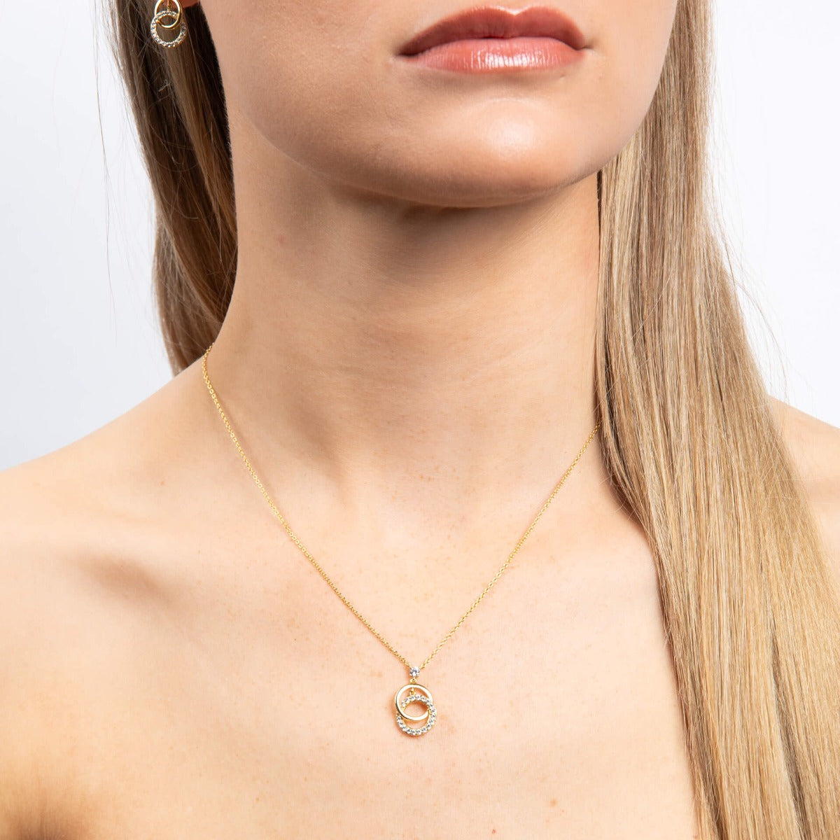 Collar Diamonfire de Anillos Entrelazados Lisos y de Circonitas