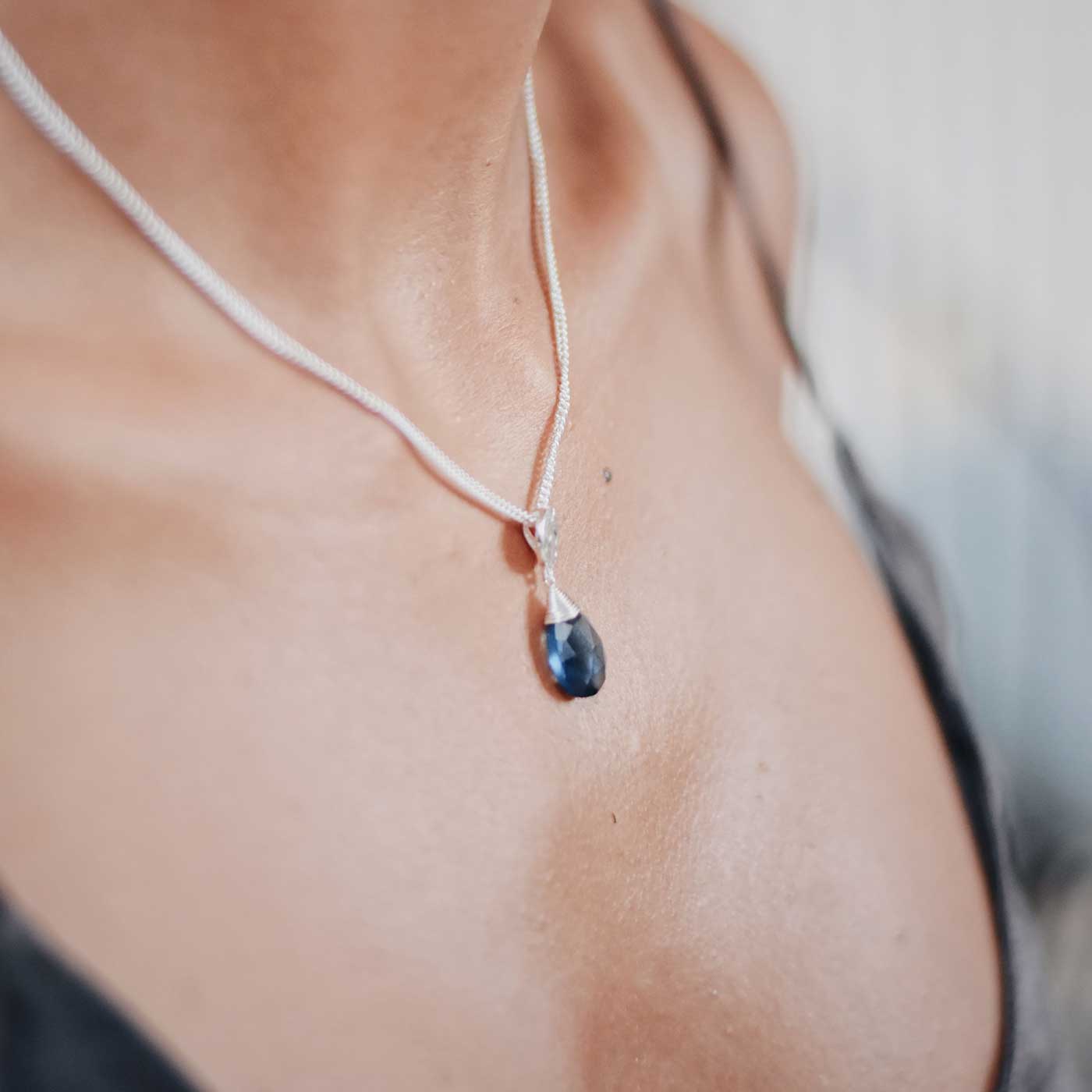Classic Athena Kate Gemstone Necklace: Silver & Iolite