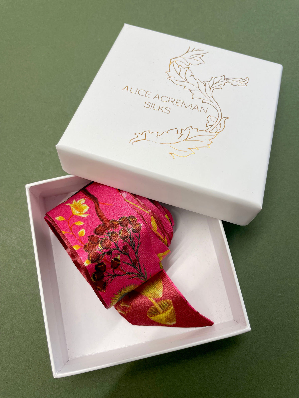 Hot pink Silk satin 'Mirasol' Ultra Skinny silk scarf with sunflowers