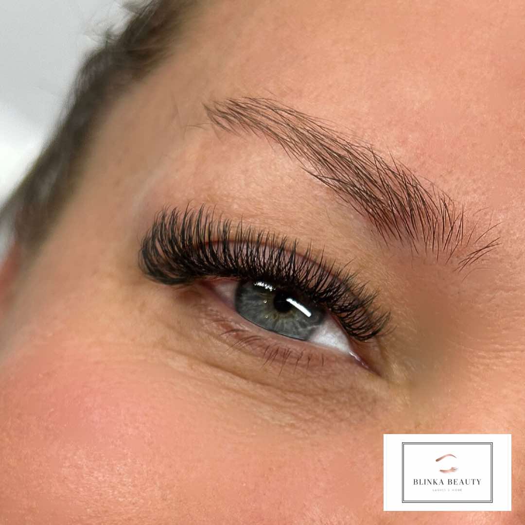 Fairy Lashes Single Length 16 Row Tray