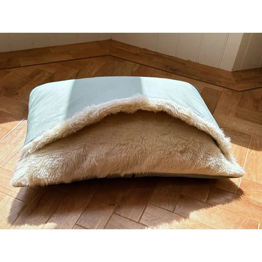Rainfleece Waterproof Dog Design-a-Den Bed - Ready Made