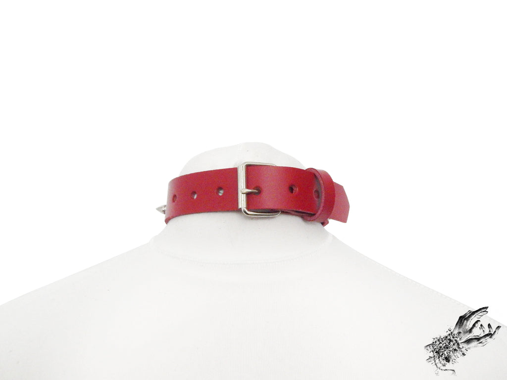 Red Bound Heart Ring Choker
