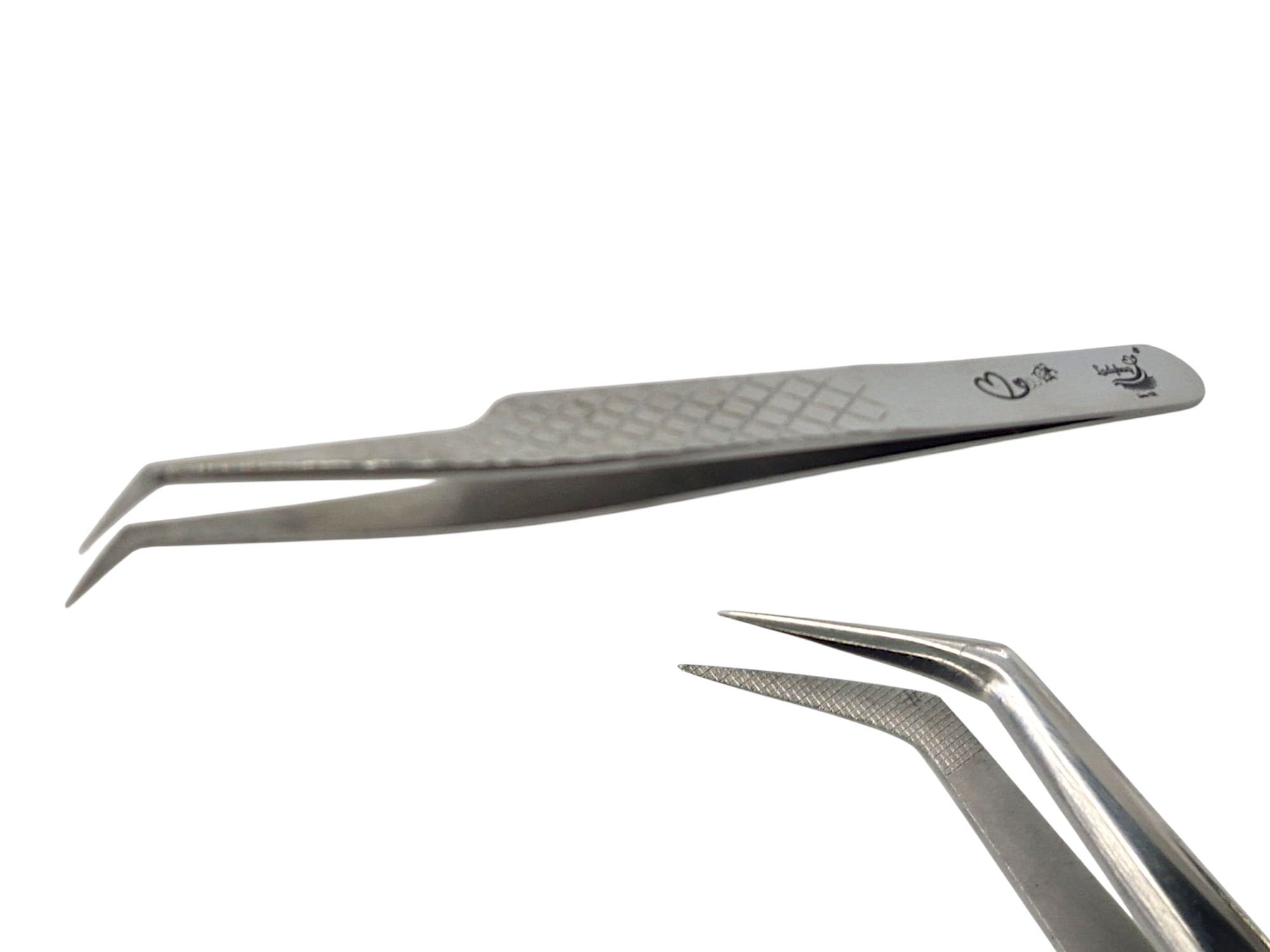 Angled Fibre Grip Volume Tweezers