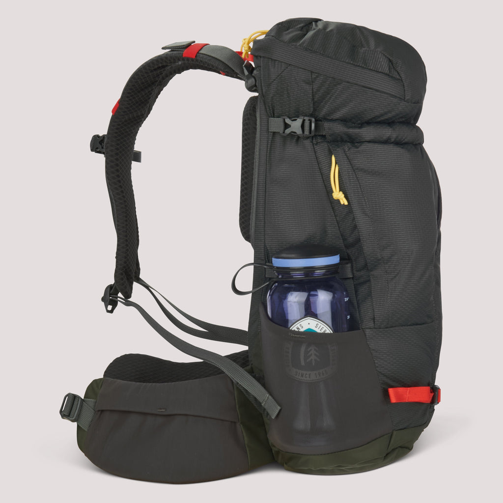 Mochila Sierra Designs Flex Hike 20L-30L - Peat/Fiery Red