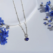 Collar de nacimiento de zafiro