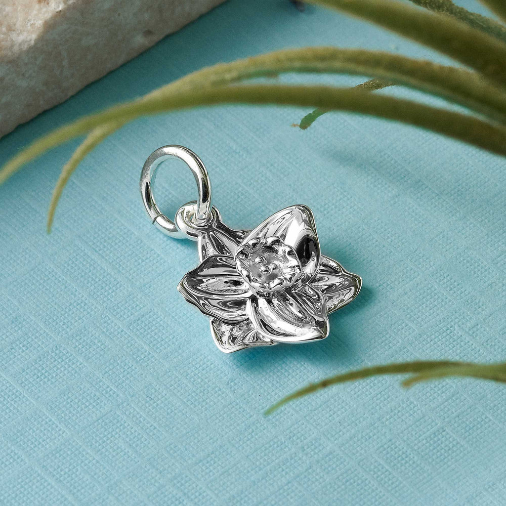 Daffodil Flower Silver Charm