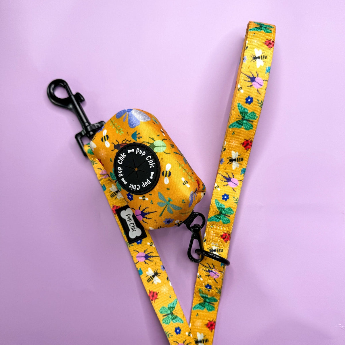 Summer Buzzin’ Poo Bag Holder