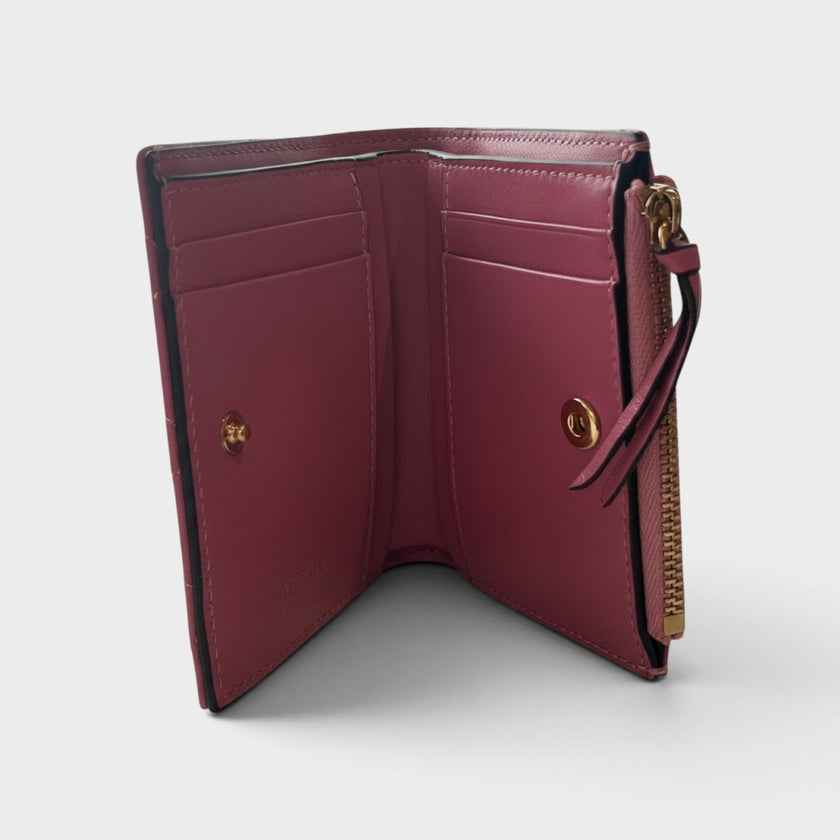 Medusa Head Quilted Wallet Pink