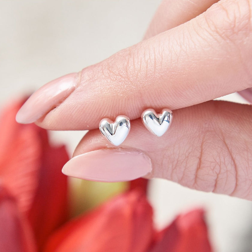 Pendientes de tuerca de plata Corazón