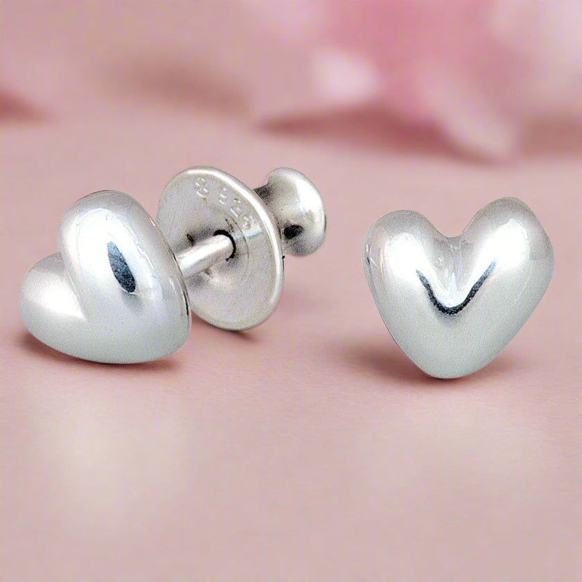 Pendientes de tuerca de plata Corazón