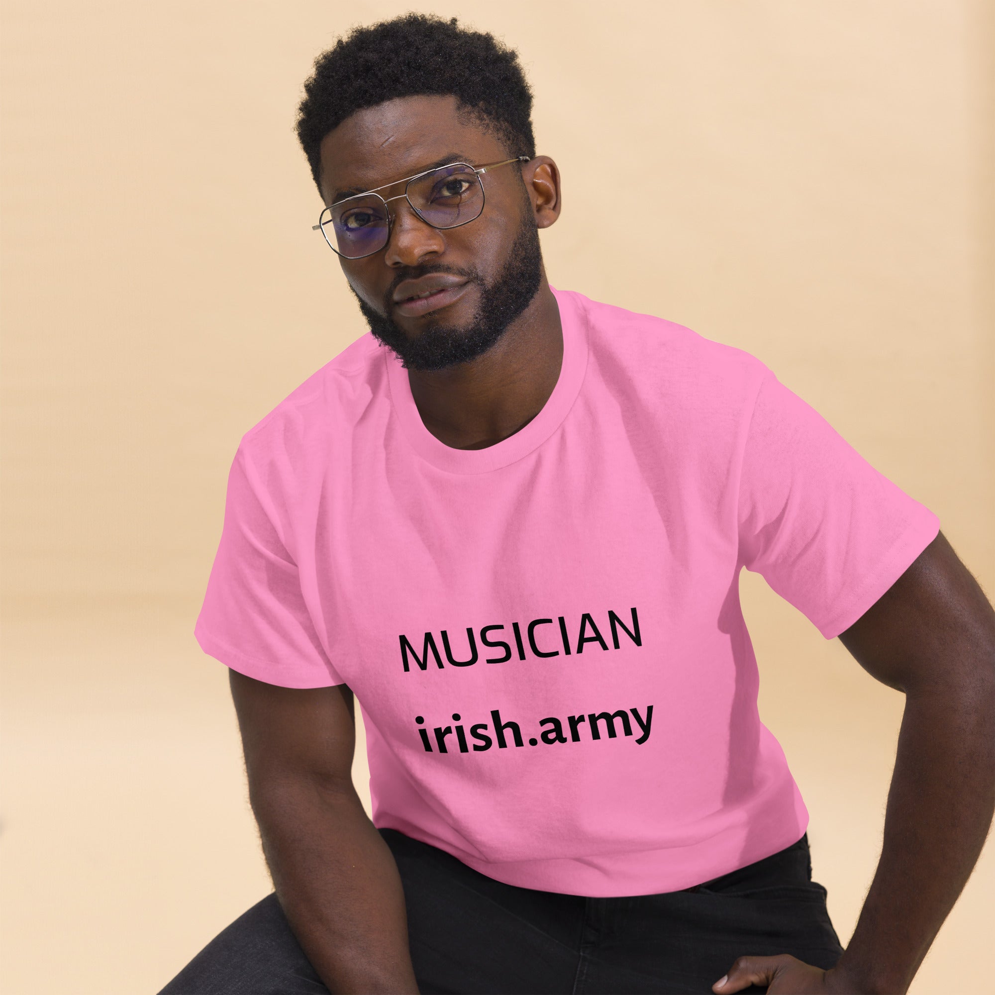 MUSICIAN - Unisex Classic Tee