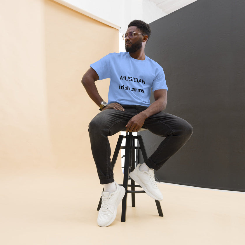 MUSICIAN - Unisex Classic Tee