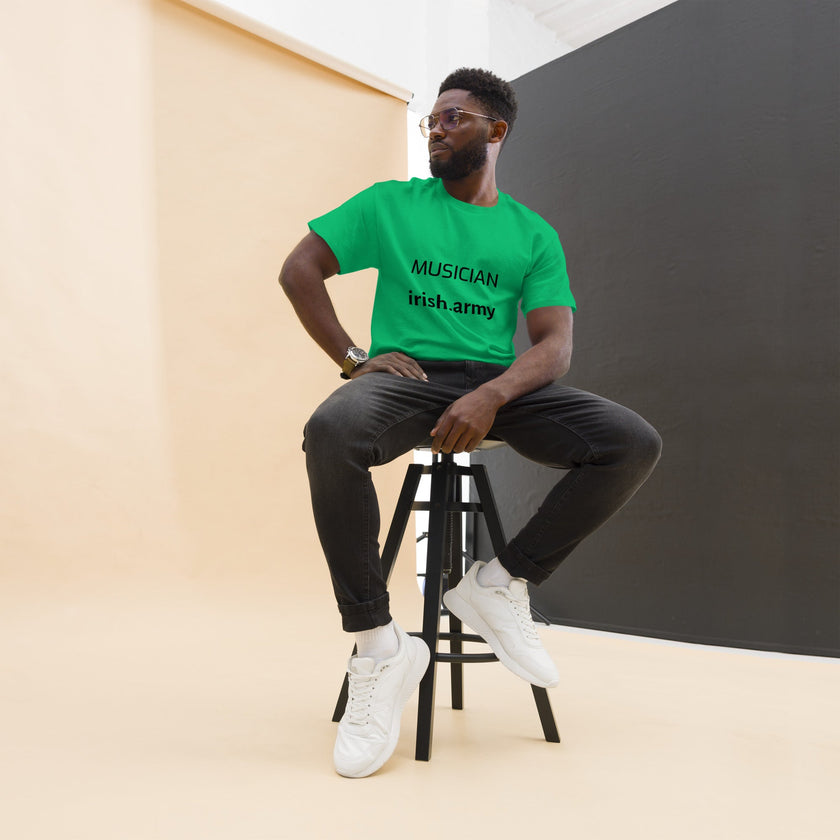MUSICIAN - Unisex Classic Tee