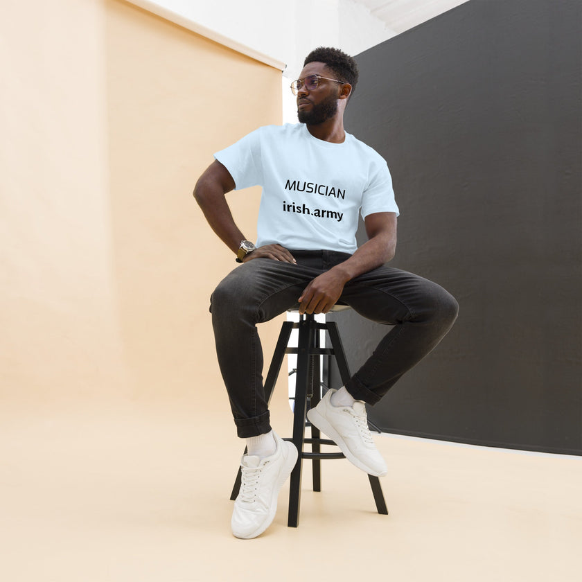 MUSICIAN - Unisex Classic Tee