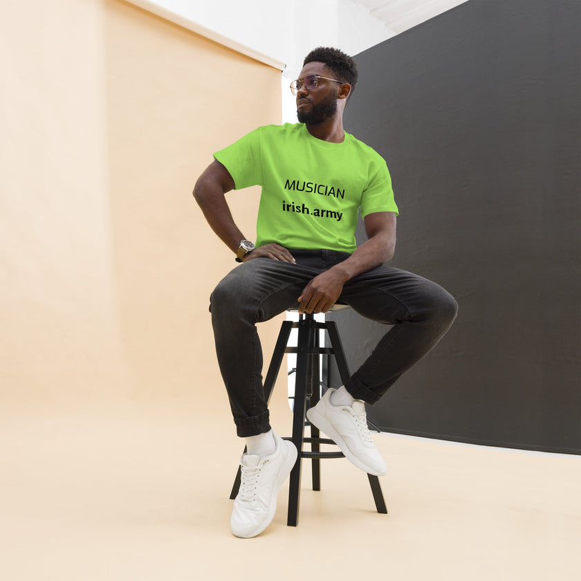 MUSICIAN - Unisex Classic Tee