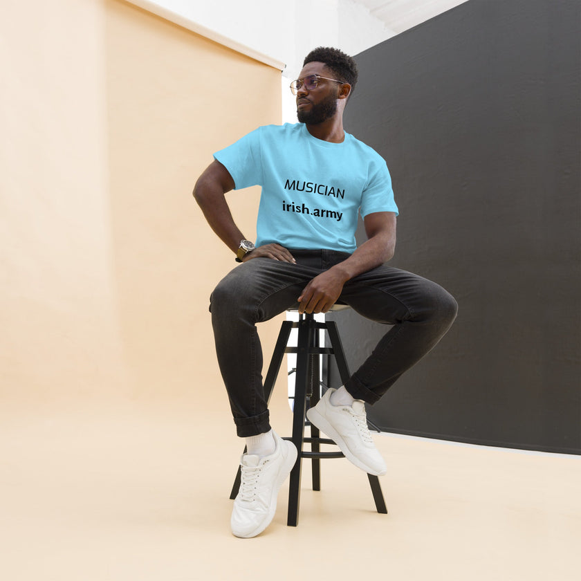 MUSICIAN - Unisex Classic Tee