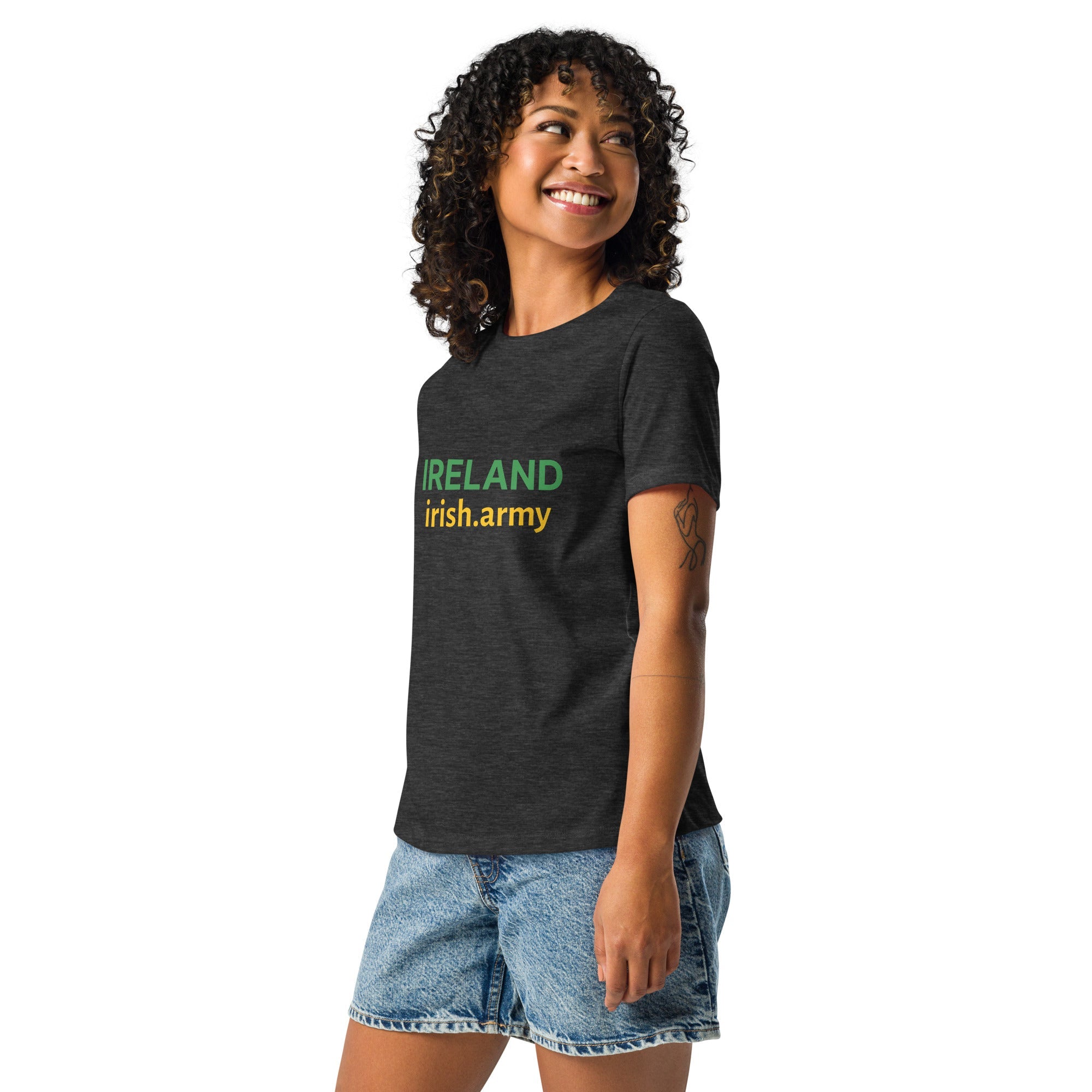 IRELAND - Women's Relaxed T-Shirt