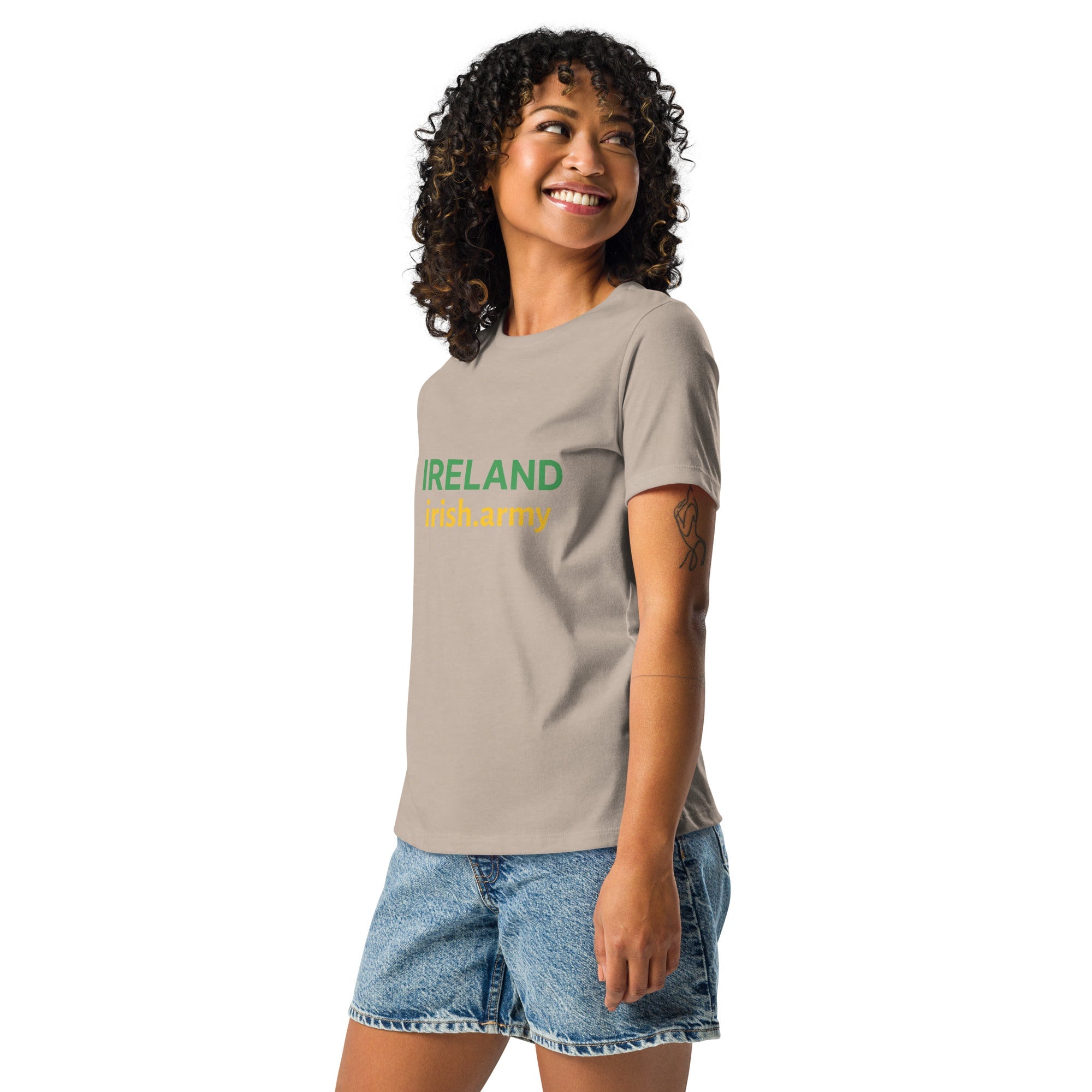 IRELAND - Women's Relaxed T-Shirt